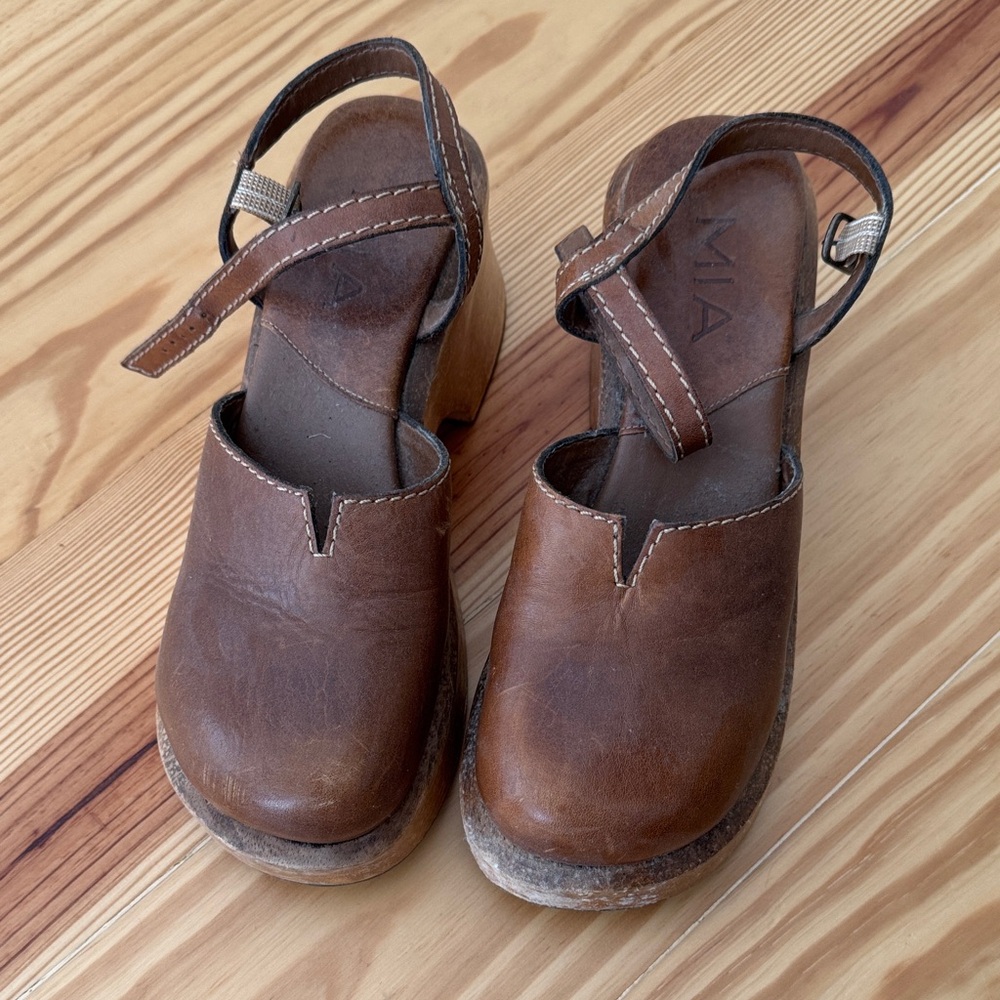 Vintage MIA Women's Brown Leather Clogs